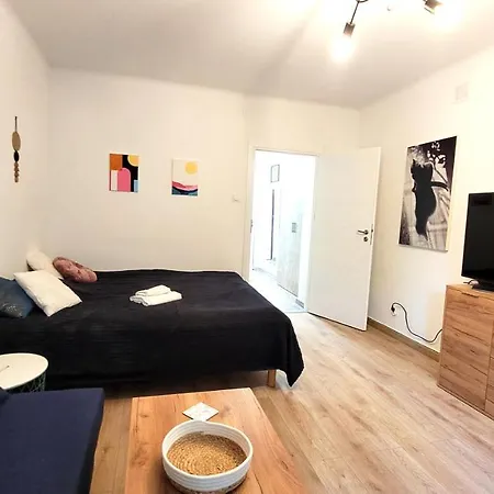 Great Life - Next To Metro Station *