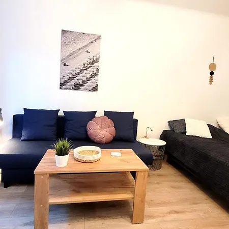 Apartman Great Life - Next To Metro Station Varsó